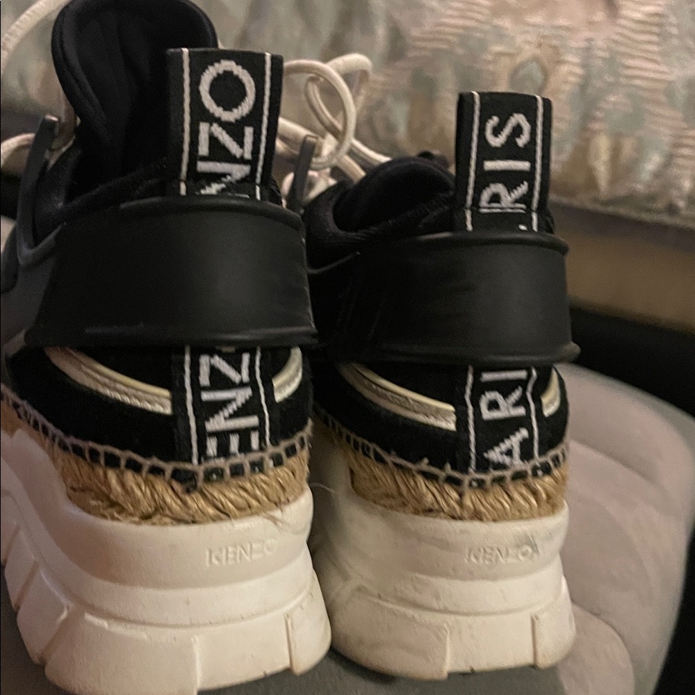 Kenzo Black and White Sneakers - Picture 14 of 14